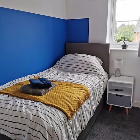 Modern Roomy 3 Bedroom Home Pershore Kültér fotó